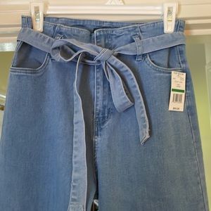Denim - By Jealous Tomato